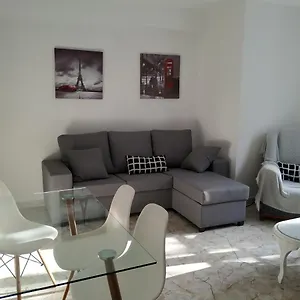 Apartamento Arrecife, Garaje Y Wifi Gratis Junto Puente, Córdoba